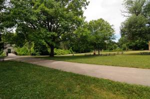 Hoyt Park Picnic Area 2