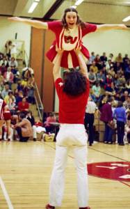 1975-76 Cheerleaders