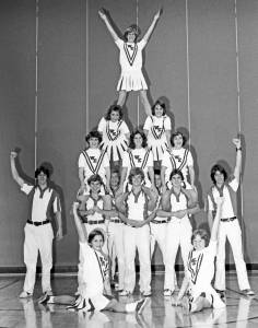 1976-77 Cheerleaders