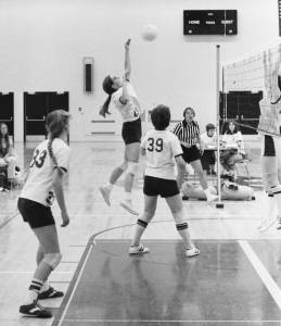 1976-77 Girls Volleyball