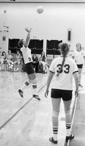 1976-77 Girls Volleyball