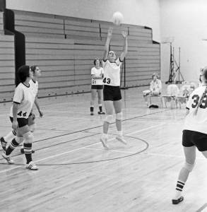 1976-77 Girls Volleyball