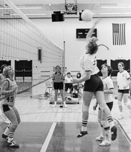 1976-77 Girls Volleyball