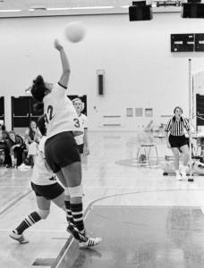 1976-77 Girls Volleyball